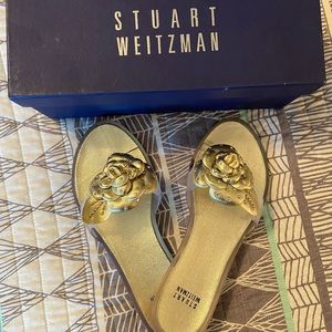 Stuart Weitzman Bloom gold floral sandals size 9